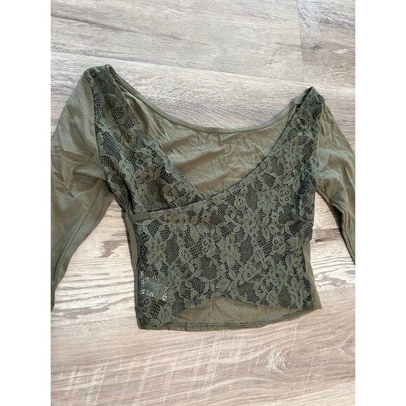New w/o tags American Eagle Lace back festival Crop top Green army green size xs - Picture 4 of 5